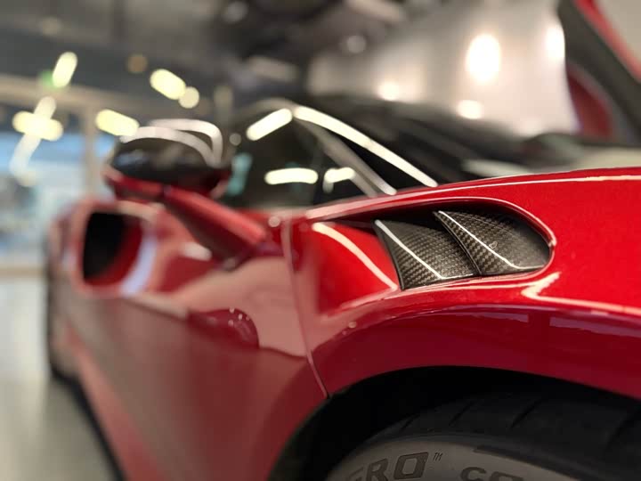 Фото 9 - McLaren Artura