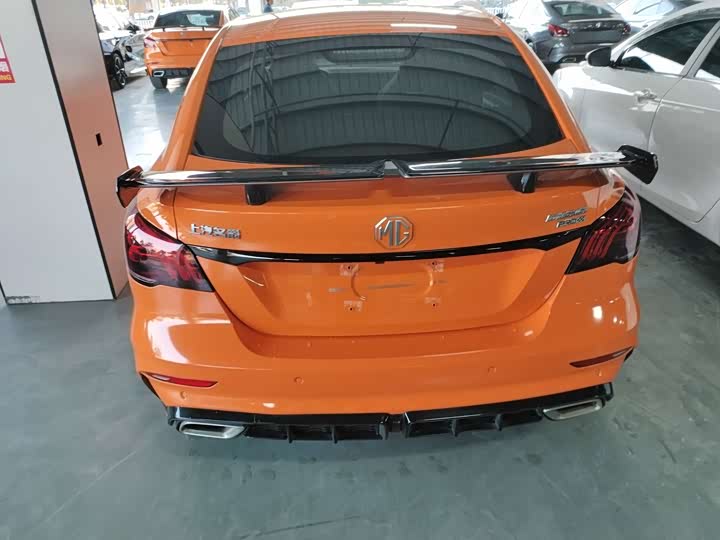 Фото 8 - MG Motor 6