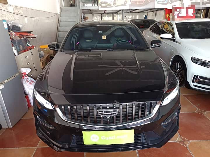 Фото 3 - Geely Preface