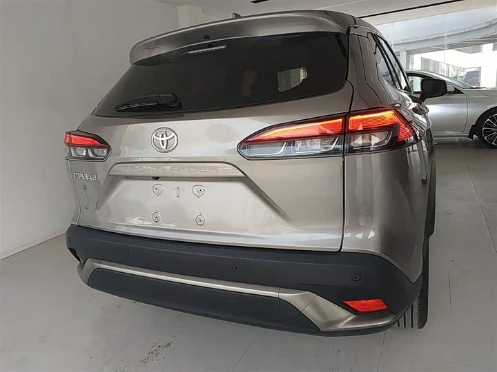 Фото 6 - Toyota Frontlander