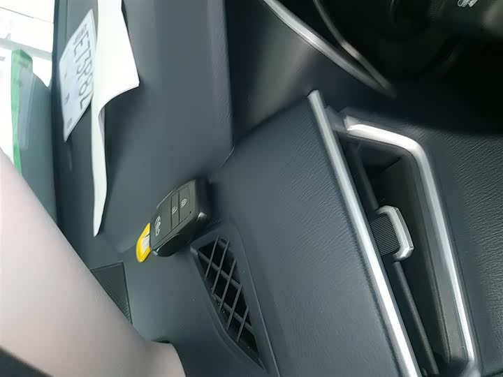 Фото 9 - Toyota Frontlander