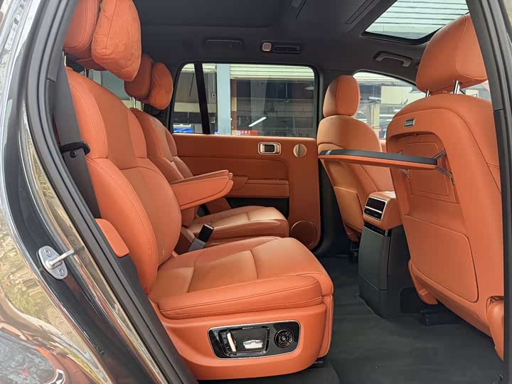 Фото 8 - LiXiang L9