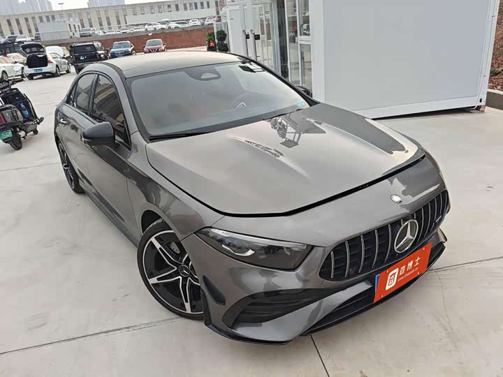 Фото 2 - Mercedes-Benz A-Class AMG