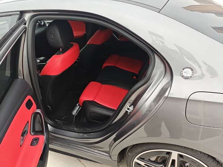 Фото 8 - Mercedes-Benz A-Class AMG