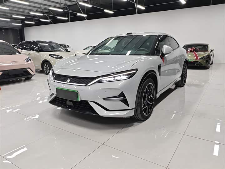 Фото 2 - BYD Song L