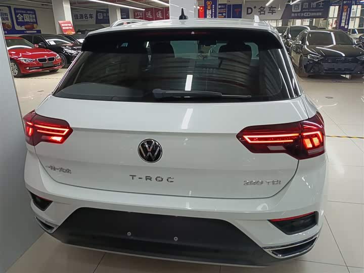 Фото 6 - Volkswagen T-Roc