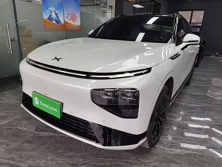 Фото 2 - XPeng G9