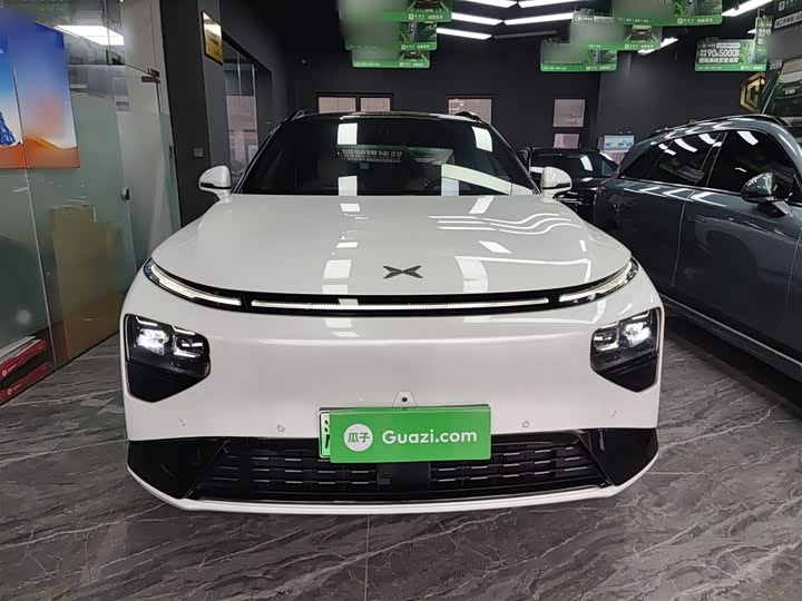 Фото 3 - XPeng G9