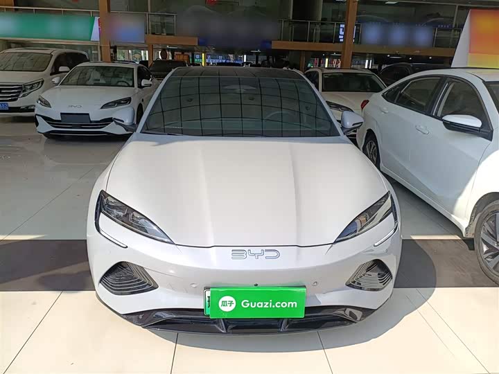 Фото 3 - BYD Seal