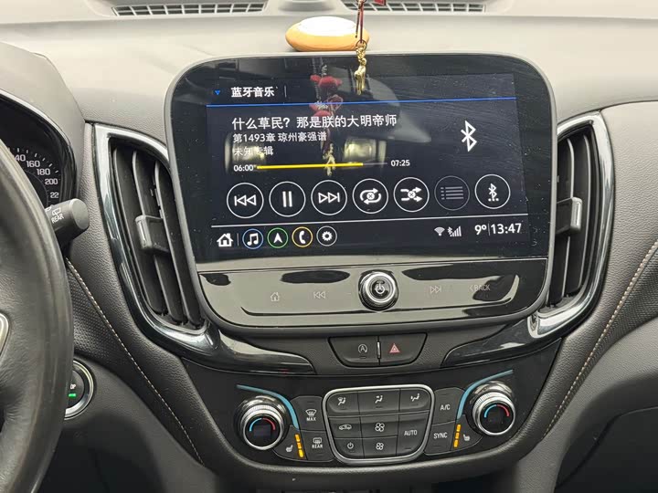 Фото 9 - Chevrolet Equinox