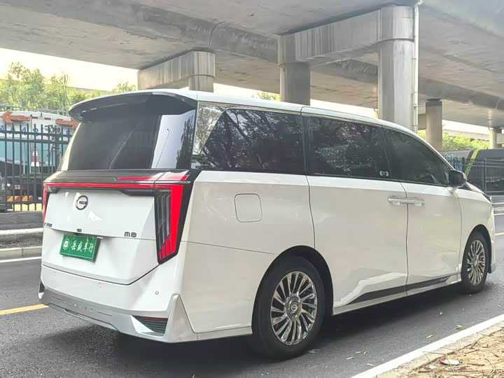 Фото 5 - GAC Trumpchi M8