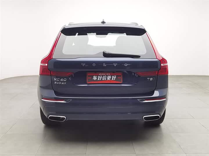 Фото 4 - Volvo XC60