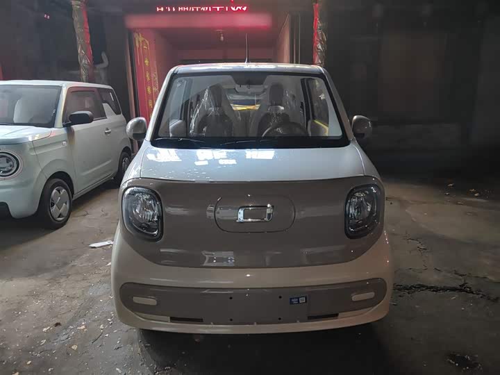 Фото 3 - Bestune Pony