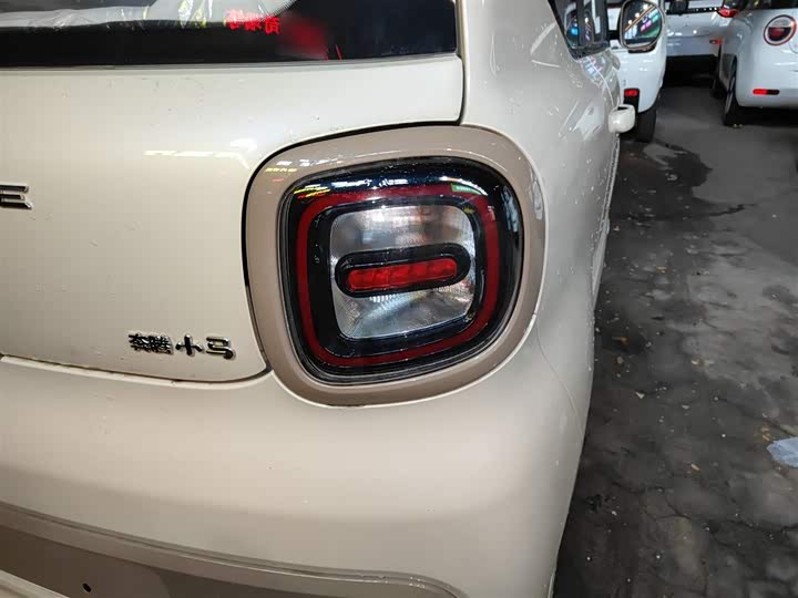 Фото 8 - Bestune Pony