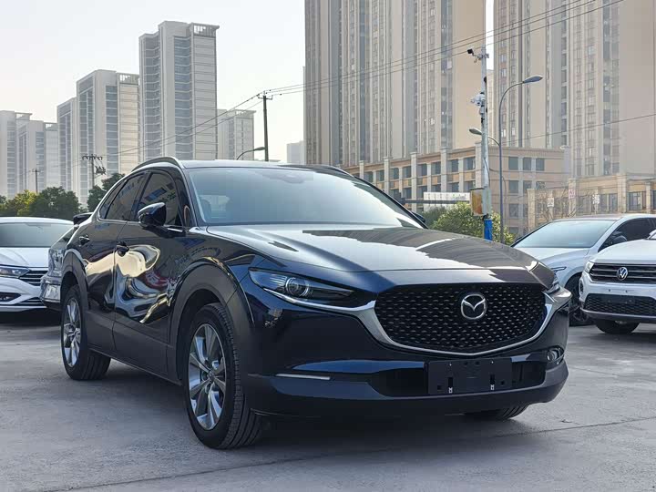 Фото 3 - Mazda CX-30