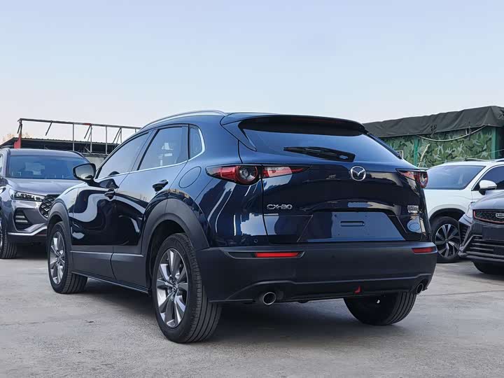 Фото 7 - Mazda CX-30