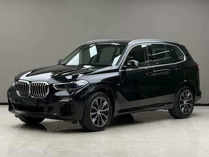 Фото 1 - BMW X5