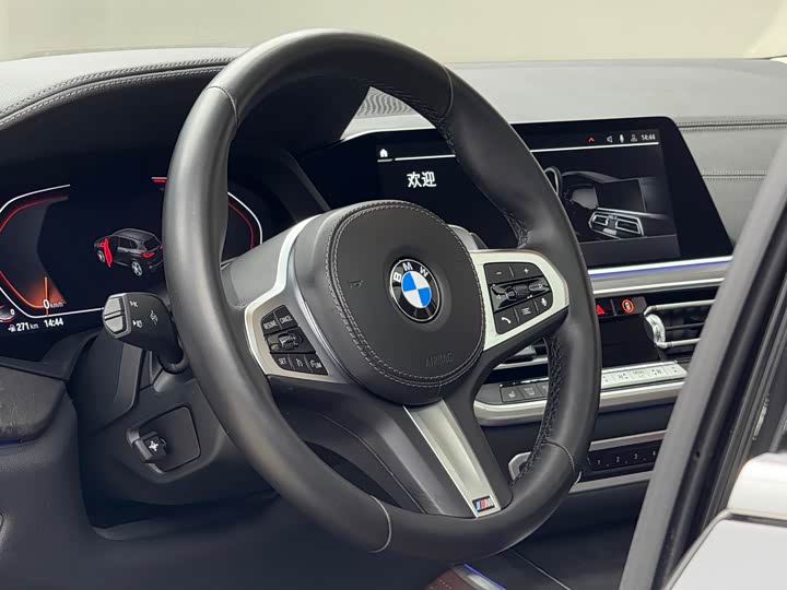 Фото 6 - BMW X5