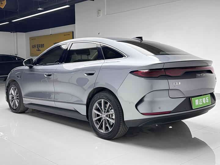 Фото 6 - BYD Qin L