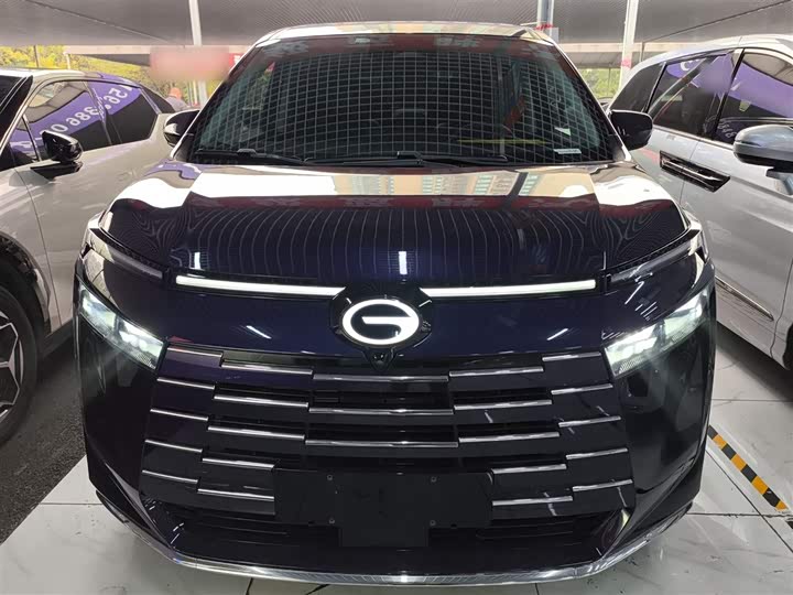 Фото 3 - GAC Trumpchi E8