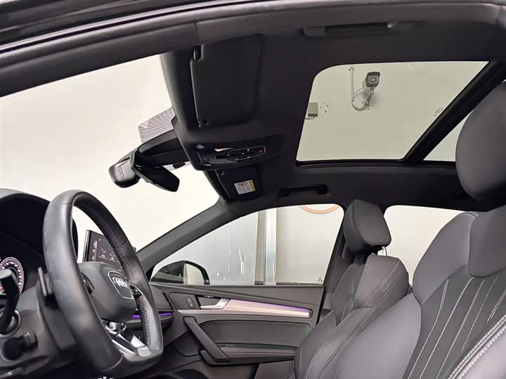 Фото 9 - Audi Q5L Sportback