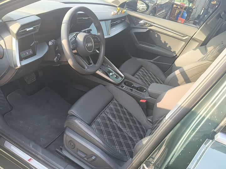 Фото 4 - Audi A3