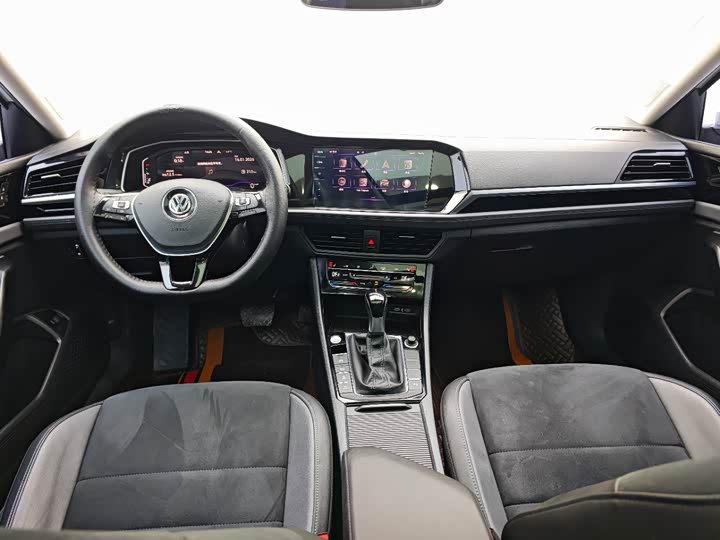 Фото 6 - Volkswagen Sagitar L