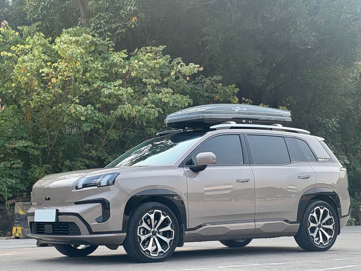 Фото 1 - GAC Aion V