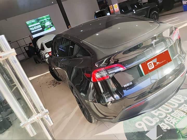 Фото 5 - Tesla Model Y