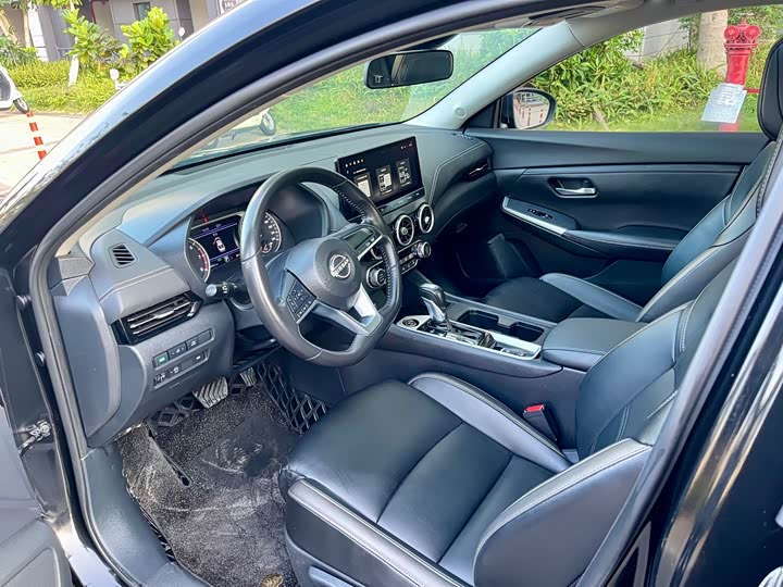 Фото 4 - Nissan Sylphy