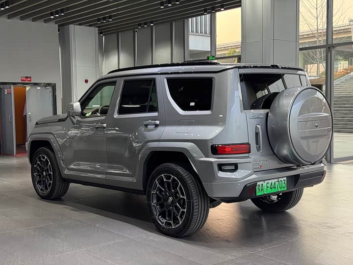 Фото 7 - Tank 700 Hybrid