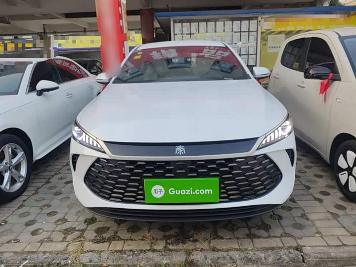 Фото 3 - BYD Qin Plus