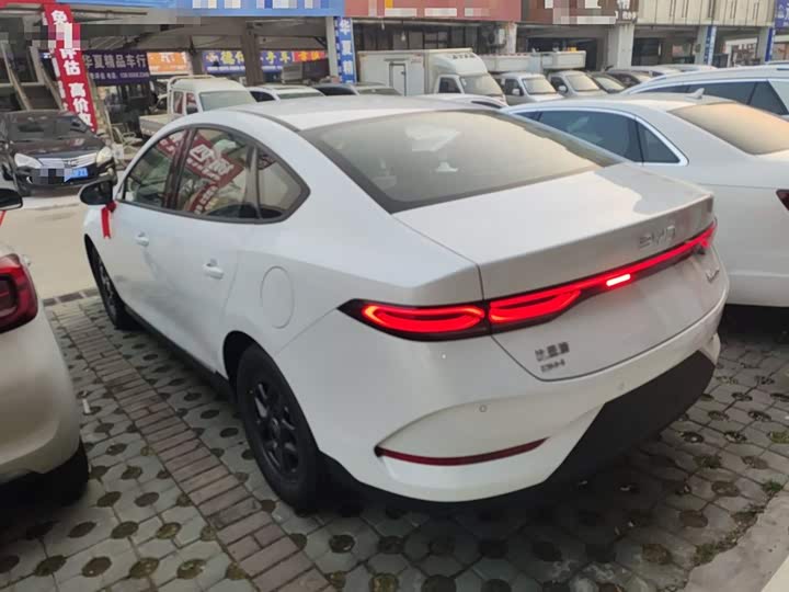 Фото 5 - BYD Qin Plus