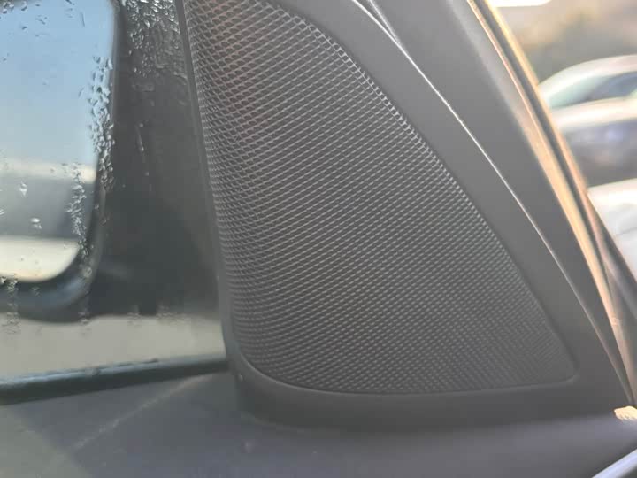 Фото 5 - BMW 5 Series