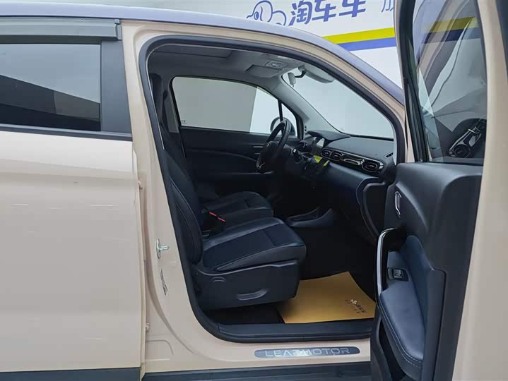 Фото 8 - Leapmotor T03