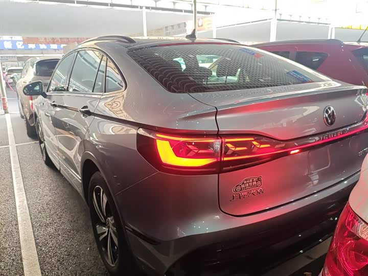 Фото 5 - Volkswagen Tiguan X