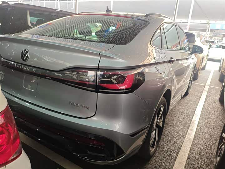 Фото 7 - Volkswagen Tiguan X