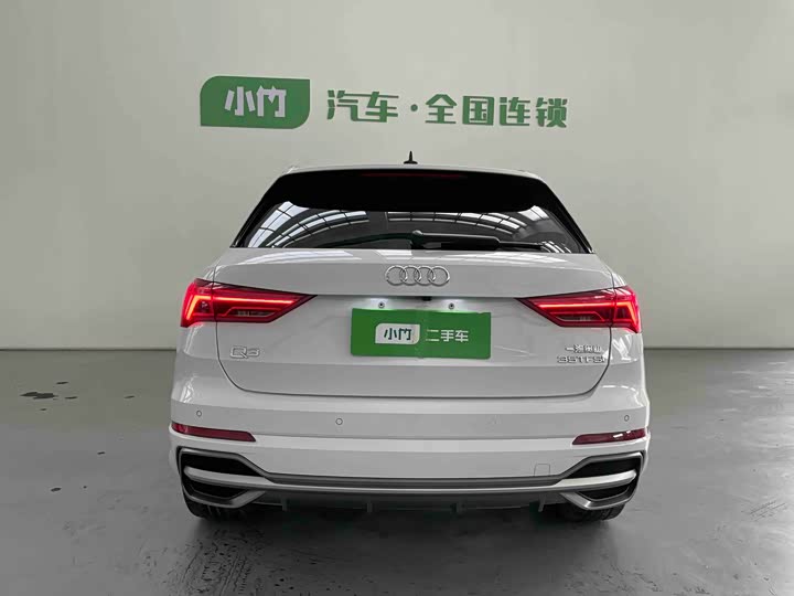 Фото 4 - Audi Q3