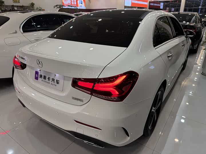 Фото 3 - Mercedes-Benz A-Class