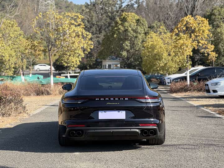 Фото 4 - Porsche Panamera