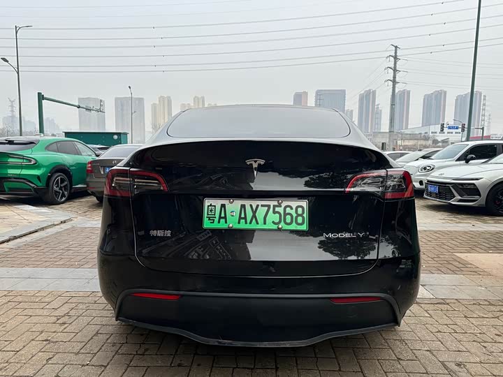 Фото 5 - Tesla Model Y