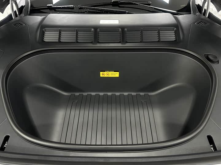 Фото 9 - Xiaomi YU7