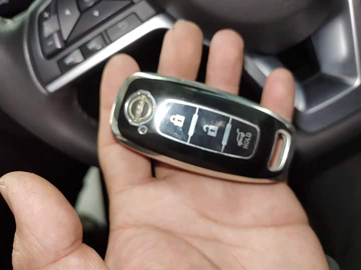 Фото 9 - Nissan Teana