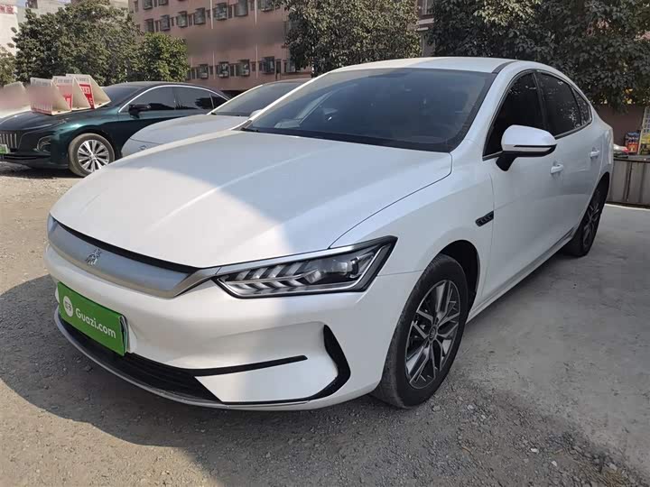Фото 1 - BYD Qin Plus