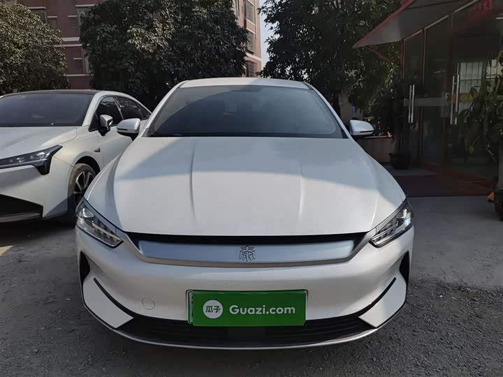 Фото 3 - BYD Qin Plus