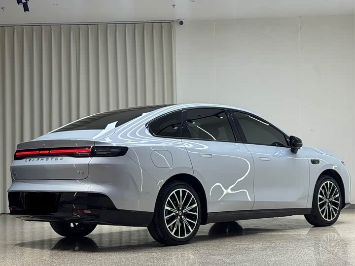 Фото 6 - Leapmotor B01