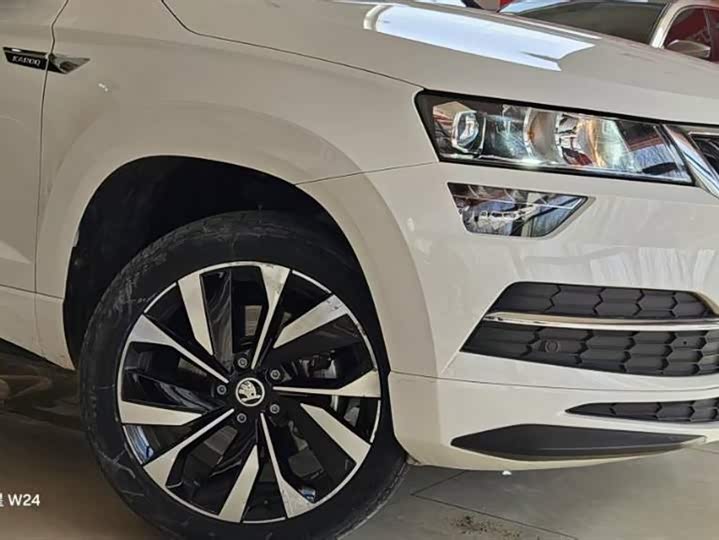 Фото 9 - Skoda Karoq