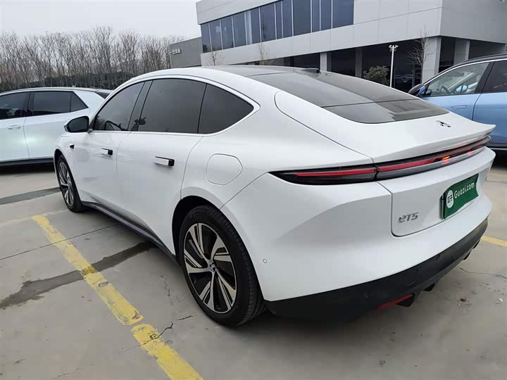 Фото 5 - Nio ET5