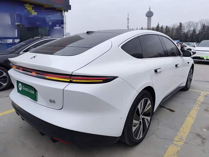 Фото 7 - Nio ET5