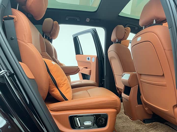 Фото 9 - LiXiang L8